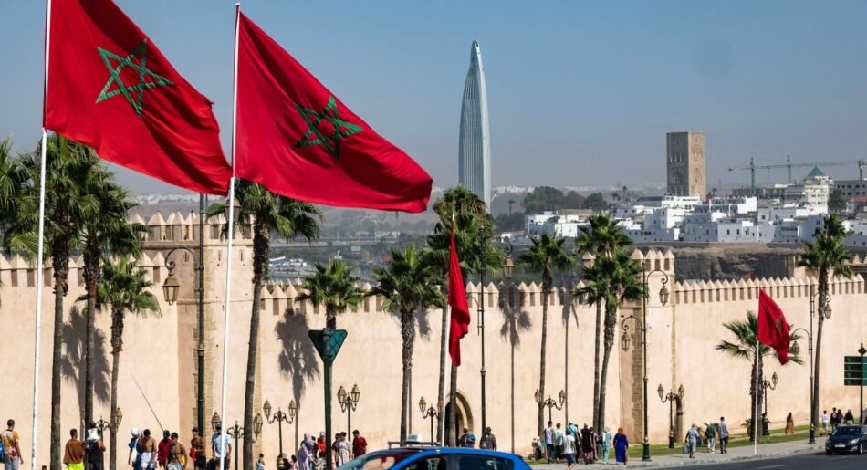 Morocco Language Guide: Essential Phrases & Cultural Tips for Tourists