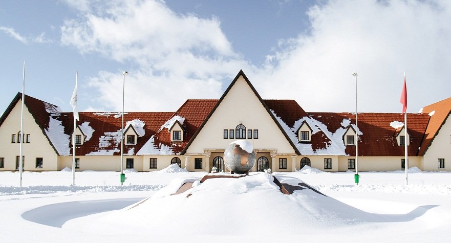 Ifrane : La Petite Suisse du Maroc à Découvrir Absolument