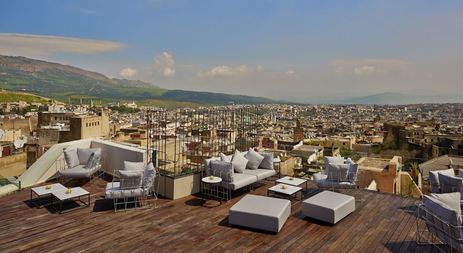 Morocco Travel Guide – The Ultimate Guide to Morocco’s Gems