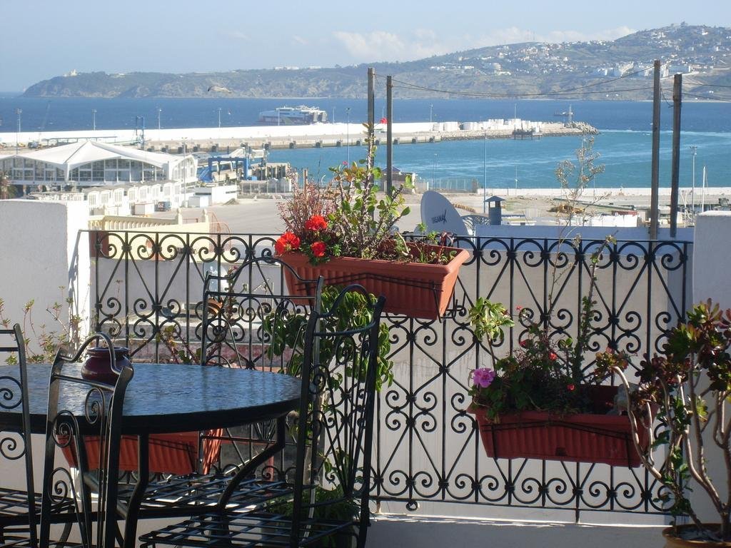 Hostal Tanger: Tu Refugio para Explorar el Norte de Marruecos