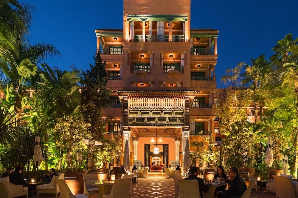 Hotel La Mamounia: El Lujo Marroquí en el Corazón de Marrakech