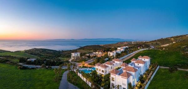 Hoteles en Tanger | Mnar Castle | con Vistas al Mar y Lujo
