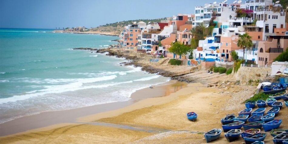 Taghazout : Le paradis caché du surf et du bien-être au Maroc